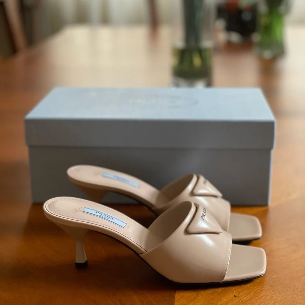 Authentic Prada Logo Leather Open-Toe Mules - Picture 4 of 6